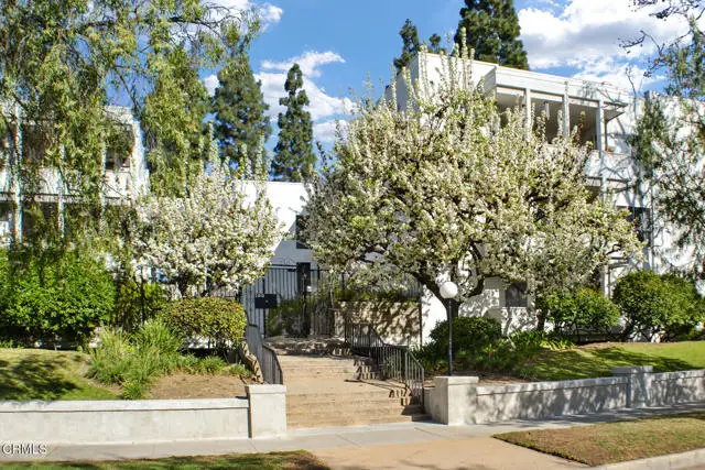 190 Arroyo Terrace  #102, Pasadena, CA 91103 - #1