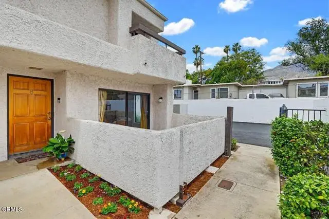 2680 Lake Avenue  #8, Altadena, CA 91001 - #1