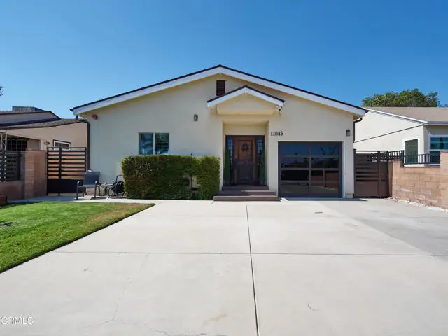 11045 Califa Street, North Hollywood, CA 91601 - #2