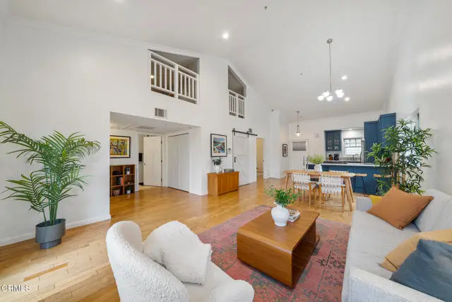 364 Avenue 53  #9, Los Angeles, CA 90042 - #2