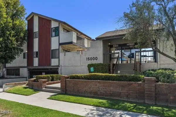 15000 Halldale Avenue  #212, Gardena, CA 90247