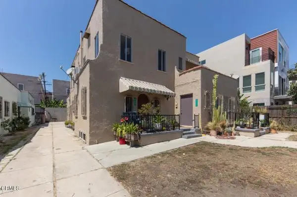 833 Ridgewood Place, Los Angeles, CA 90038