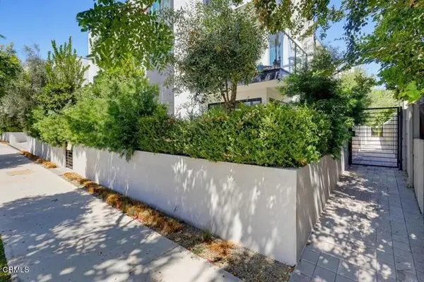 11618 Colfax Meadow Lane, Studio City, CA 91604