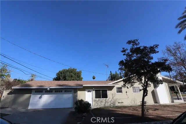 587 Blaine, Riverside, CA 92507 - #3