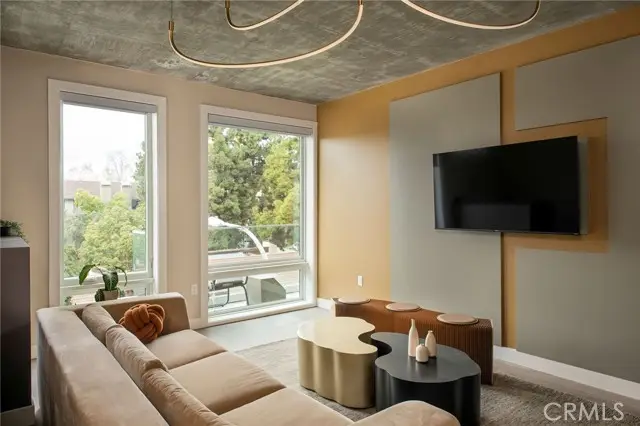 380 Cordova Street  #103, Pasadena, CA 91101 - Image #1