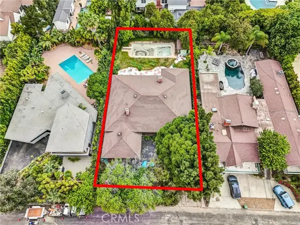 11500 Thurston, Los Angeles, CA 90049