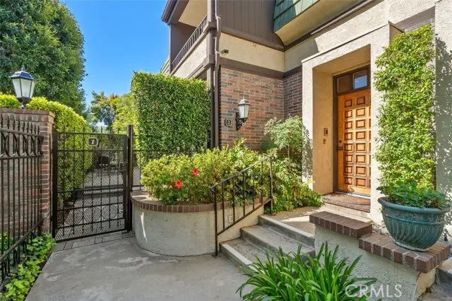 885 Orange Grove  #2, Pasadena, CA 91105 - #2