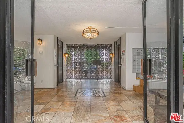 Address Withheld By Seller, Los Angeles, CA 90020