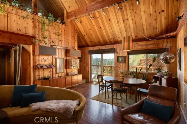 459 Pioneer, Lake Arrowhead, CA 92352 - #3