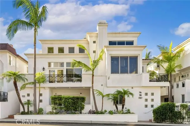 716 Manhattan Beach Boulevard, Manhattan Beach, CA 90266 - #1