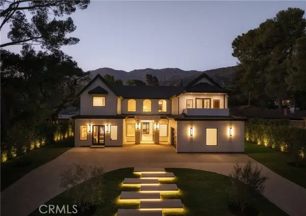 2209 Cross Street, La Canada Flintridge, CA 91011