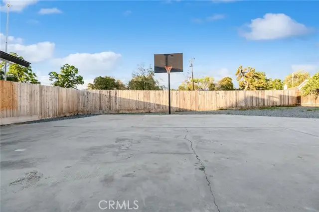 2905 Encina Street, Visalia, CA 93277 - Image #3