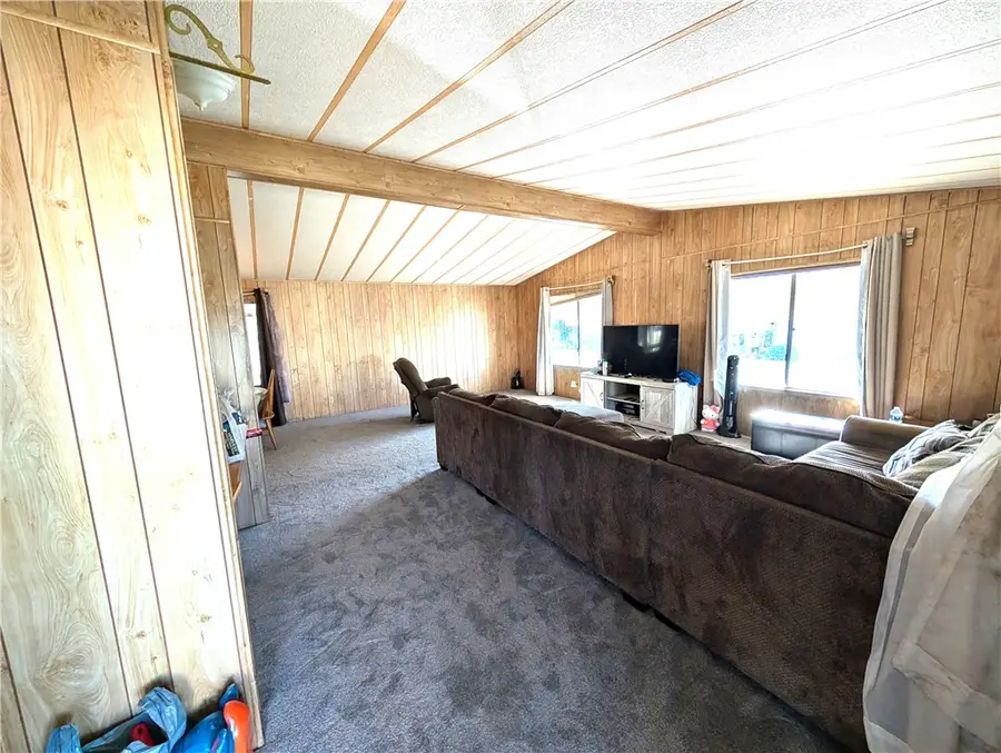 1701 Thornburg  #33, Santa Maria, CA 93458 - #3