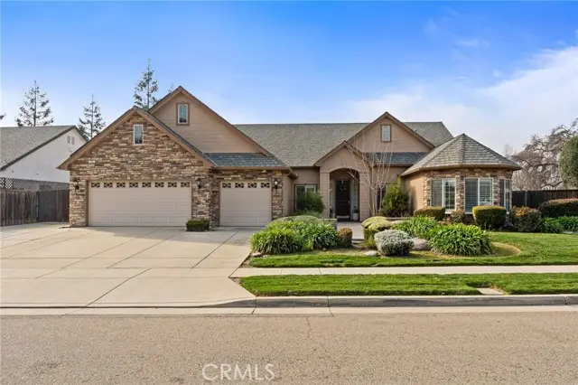 321 Preston, Visalia, CA 93291 - #1