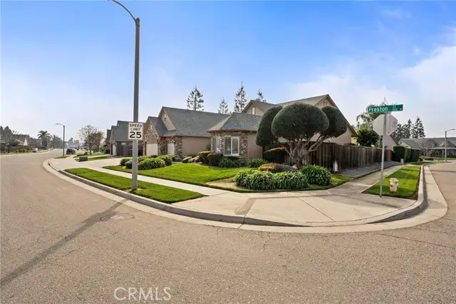 321 Preston, Visalia, CA 93291 - #3