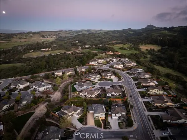 5726 Old Tisbury Lane, Santa Maria, CA 93455