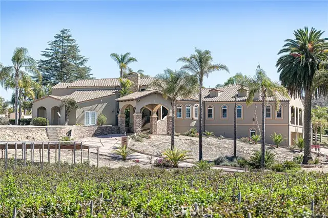 1956 Cambridge Way, Santa Maria, CA 93454 - #1