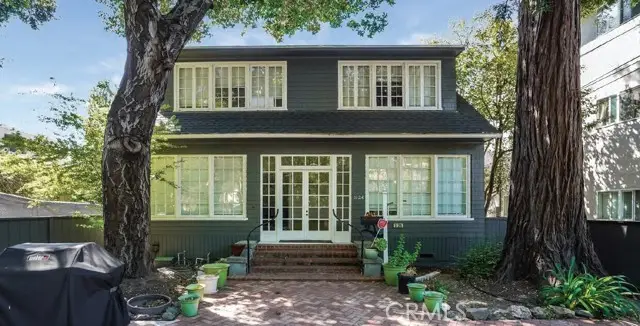1124 Douglas, Burlingame, CA 94010 - #1