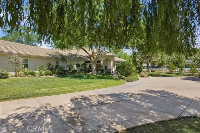 1148 Basta, Bakersfield, CA 93308 - #3