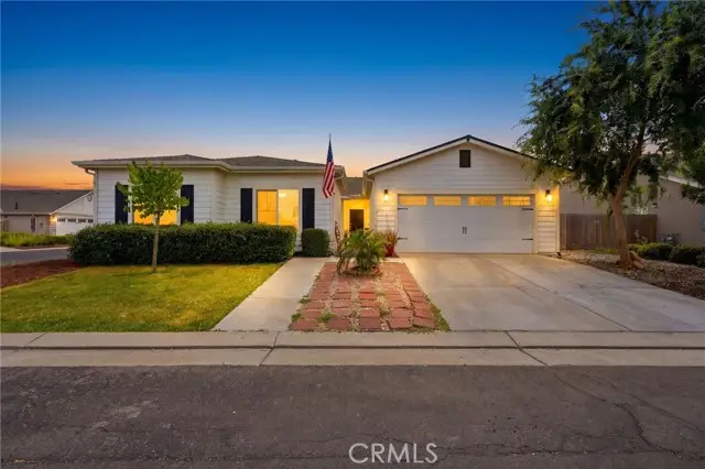 3393 Parks Avenue, Tulare, CA 93274 - #2
