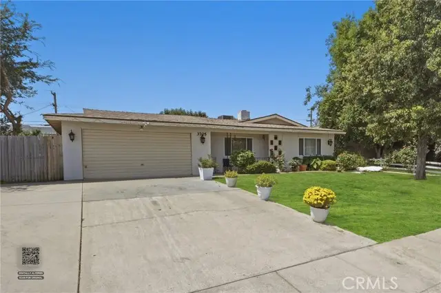 3705 Madrid Avenue, Bakersfield, CA 93309 - #3