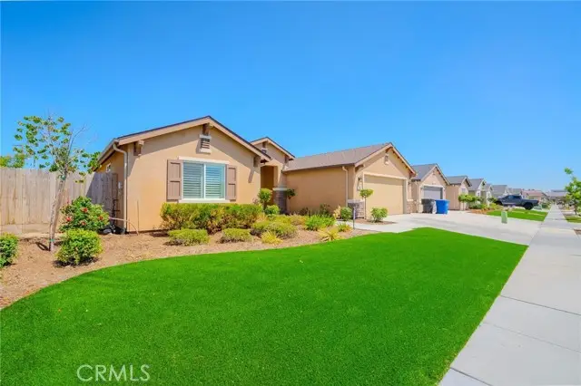 2495 Vintage, Hanford, CA 93230 - #2