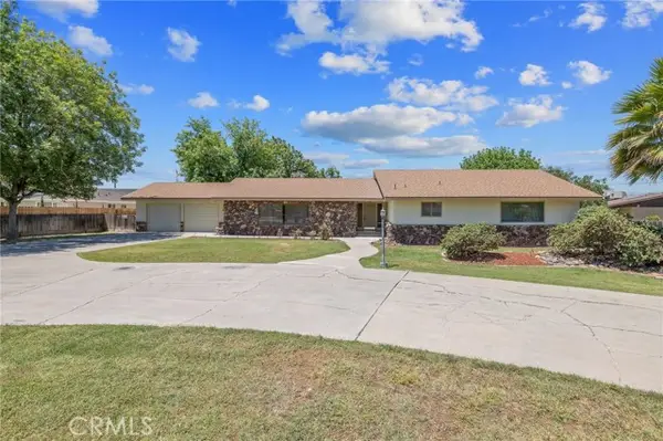 8640 12th, Hanford, CA 93230