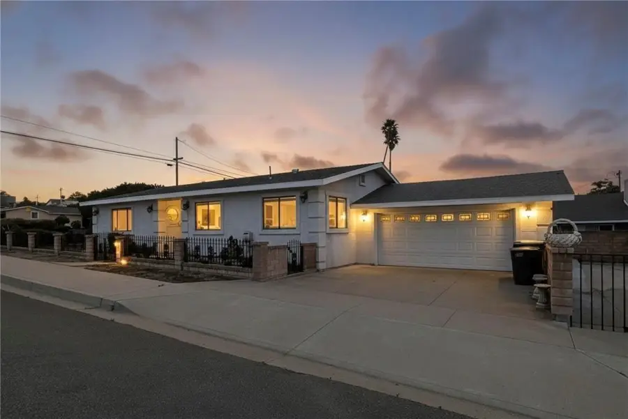 296 8th, Grover Beach, CA 93433 - #3