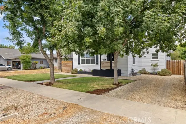 224 10th, Hanford, CA 93230 - #3