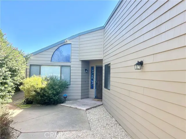 1428 Oakridge Park Rd, Santa Maria, CA 93455 - #2