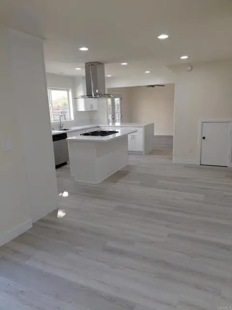 547 Fillmore Avenue, Rialto, CA 92376 - Image #3