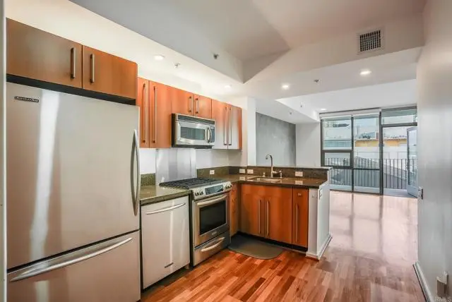 321 10Th Avenue  #1303, San Diego, CA 92101 - #3