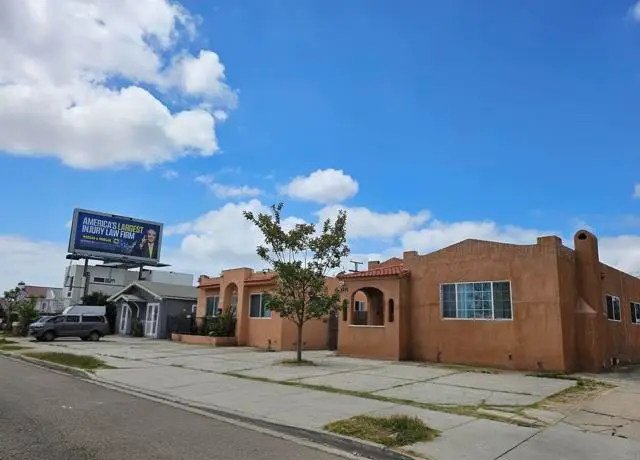 4220 40Th Street, San Diego, CA 92105 - #2