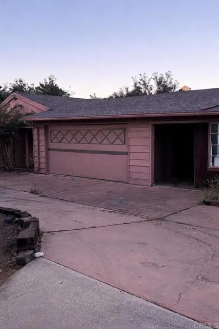 2045 Avila Ct, La Jolla, CA 92037