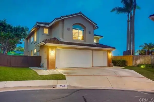 7046 Via Ostiones, Carlsbad, CA 92009