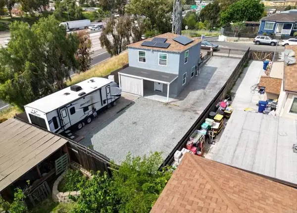 2016 10th Street, National City, CA 91950