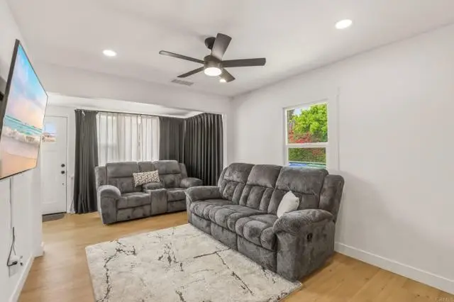 519 33Rd Street, San Diego, CA 92113 - #2