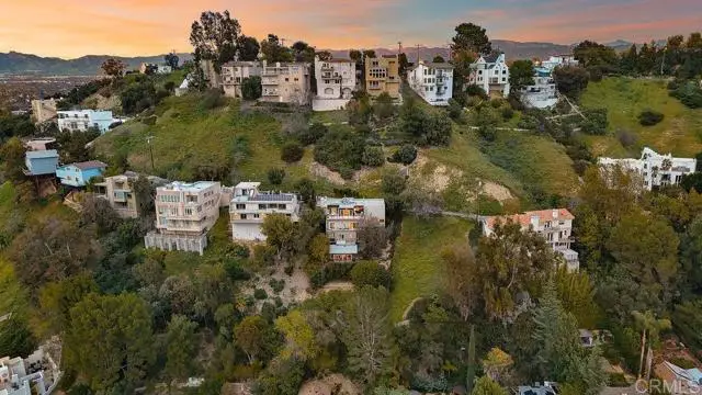 3866 Alta Mesa Drive, Studio City, CA 91604 - #2