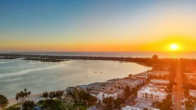 1251 Parker Pl.  #2J, San Diego, CA 92109 - #3