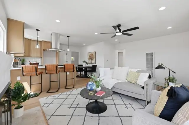 346 Olivewood Ter, San Diego, CA 92113 - #3