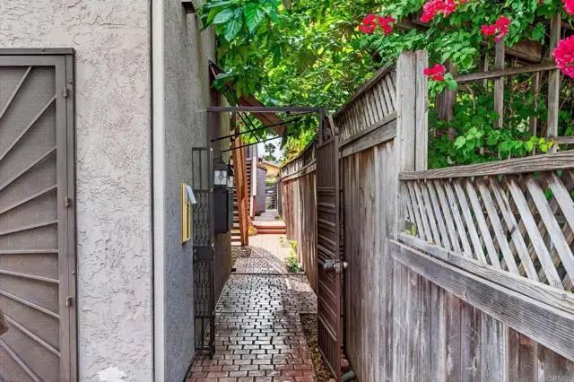 4482 North Avenue  #4, San Diego, CA 92116 - #2