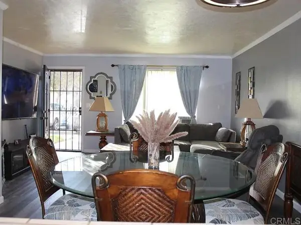 447 Ridgeway Court, Spring Valley, CA 91977