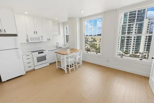 702 Ash Street  #702, San Diego, CA 92101