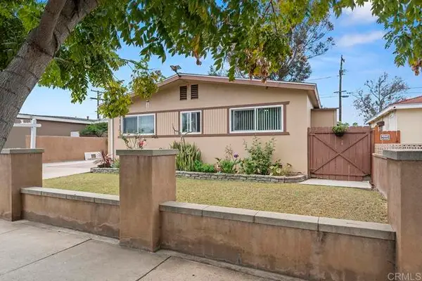 619 Sandalwood Dr, El Cajon, CA 92021