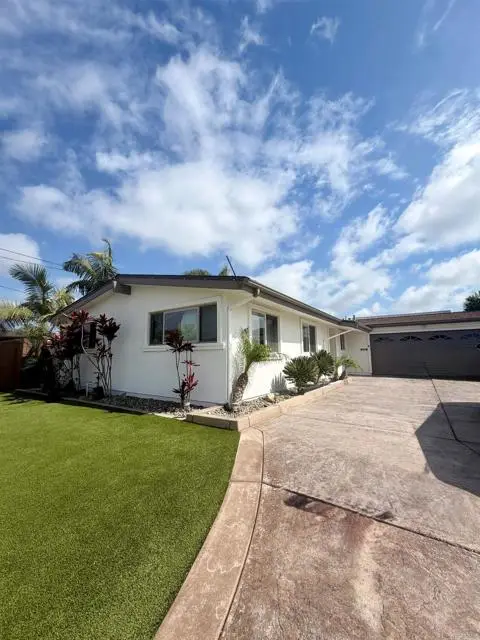 5185 Winthrop Street, San Diego, CA 92117