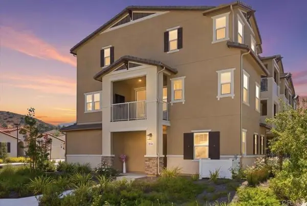 8546 Dartmouth Street, Santee, CA 92071