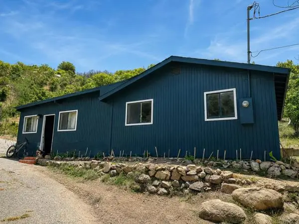2339 Green Valley Road, Fallbrook, CA 92028