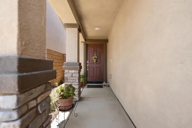 30887 Grand Prix Ct, Winchester, CA 92596 - #2