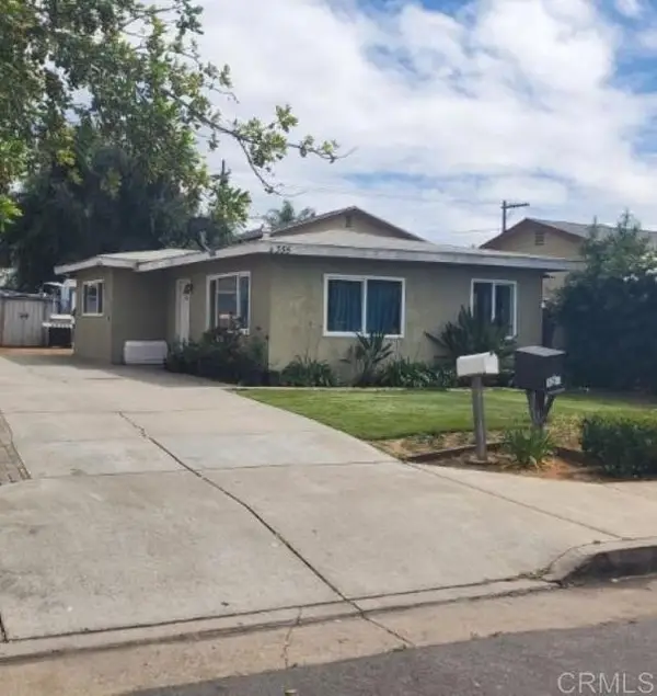 351 8th Ave, Escondido, CA 92025