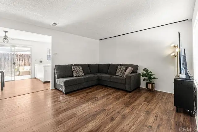 471 Lincoln Avenue, El Cajon, CA 92020 - #3